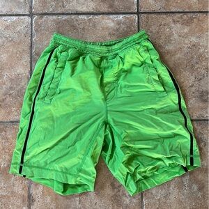 Lululemon Men’s 9” Inseam Shorts Small Green with Liner